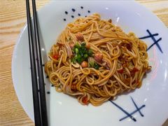 素拌粉-一灌煨汤(世茂店)