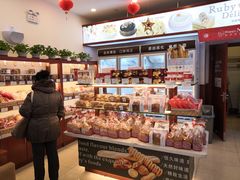 零售区-红宝石·鲜奶小方(莘庄龙之梦店)