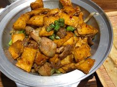 -东来菜馆•手抓海鲜家常菜•海鲜锅贴(鸽子窝店)