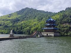 -严子陵钓台(富春江小三峡)