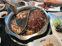 -纸盐河码头火锅(十八梯店)