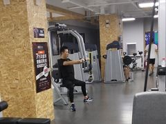 -一公里健身(龙湖紫都城店)
