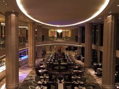 -LONG BAR 廊吧(外滩华尔道夫酒店)