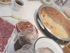 -沸炉重庆老火锅(军事博物馆店)