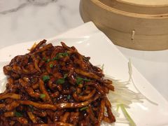 京酱肉丝-乐忻皇朝汇(环贸iapm商场店)