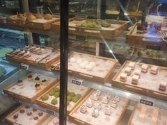 面包甜点陈列柜-盛江山自助料理(太原街万达店)