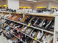 -BIGOFFS超级折扣(中街星汇广场店)