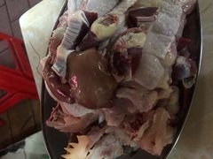 连州果园鸡-威邵鸡煲(西华路总店)