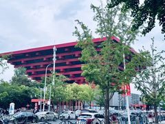 -中华艺术宫(上海美术馆)