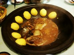 -鱼窝棚柴火铁锅炖(富山屯店)