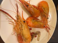 -钱小奴海鲜自助黑金店(杭州滨江龙湖店)