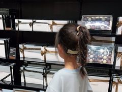 -Laderach 莱德拉(上海环贸iapm店)