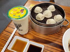 -禾诗夜市大饼油条(松江店)