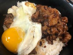 劲辣川椒牛肉蛋饭-新记餐厅(香槟大厦店)