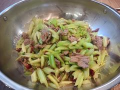 爆炒鲜黄牛肉-兰州陈记牛肉面 ·烧烤· 铜锅涮肉(万达店)