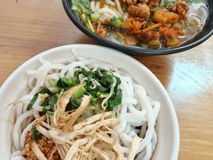 -再回首鸡肉米线(人民路一店)