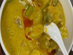 咖喱鸡-家利美食店