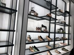 -CHARLES&KEITH(1234space店)