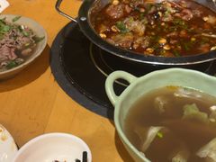 -大众跷脚牛肉馆·非遗传承单位(峨眉山店)