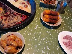 -五里关火锅(上海鑫耀·光环Live店)