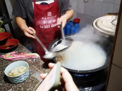 -张阿三馄饨店