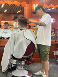 -米娜男士新国潮理发馆