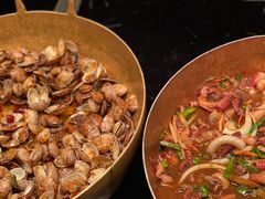 -东方红海鲜百汇(国际大厦店)