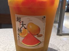 -喜茶(北京华贸购物中心店)