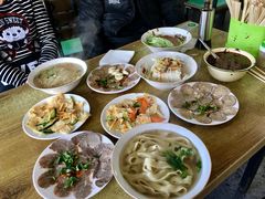-正宗胖子抻面馆(岭东路店)
