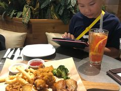 -必胜客(百联又一城店)