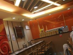 -呷哺呷哺(世贸.工三店)