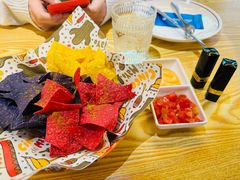 -Famous肥猫墨西哥音乐餐吧(五棵松华熙LIVE店)