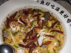-江渔儿酸菜鱼(奥园广场金发购物中心店)