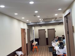 -老鄞江清水龙虾•赵赵家(江北店)