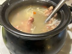 -老火大骨头汤馆