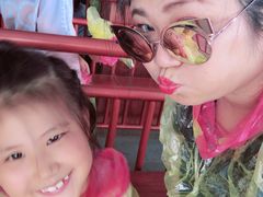 -七彩云南欢乐世界