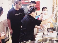 -正宗向东街新化特色牛肉粉馆(一中店)
