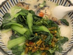 -鲜越鲜鱼粉(财富购物中心店)