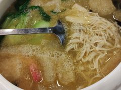 一品海鲜煲-江南村酒家