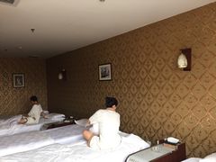 -红街养生休闲会所(红街商业广场店)