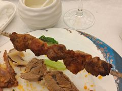 -汗腾格里·风味餐厅(新疆驻京办店)