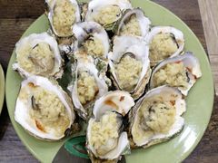 蒜蓉烤生蚝-贞姨美食·老字号海鲜大排档