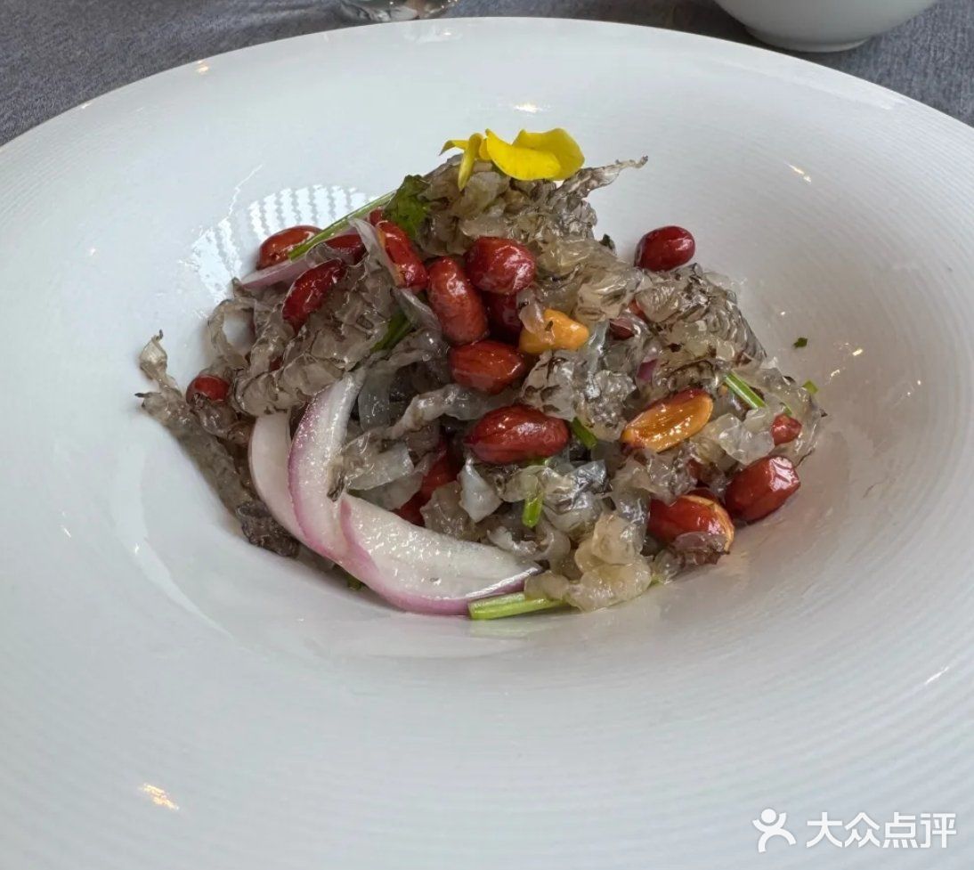 品鉴午间美味佳肴