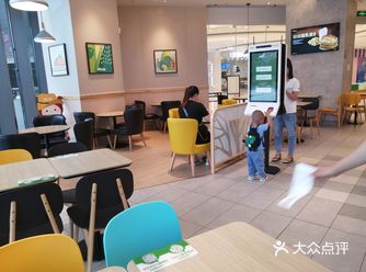 餐厅也很干净。「德克士(吾悦广场店)」