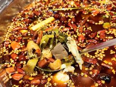 -鸿顺老铁锅美蛙鱼府(解放碑店)
