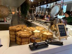 中式包点和炖汤-威珀斯酒店·珀萃美食餐厅 | 海鲜刺身·现烤生蚝·特色烤肉