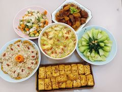 -天鹅到家·保姆月嫂育儿嫂(龙华店)