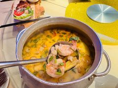 -大头虾越式风味餐厅(光明广场店)