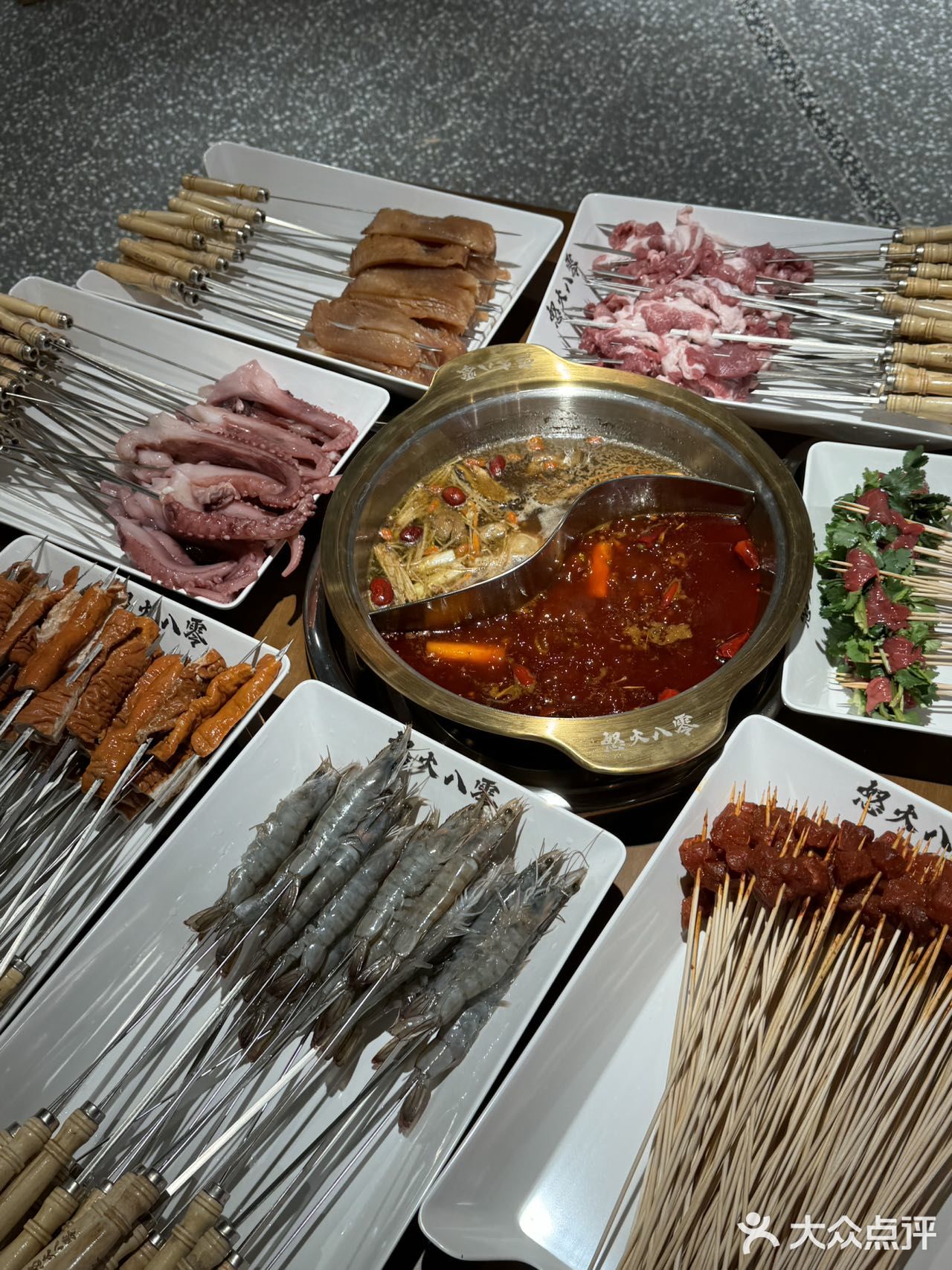 量大惊人！这家串串超给力