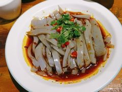 -隔壁老王·家常云南菜(花巷店)